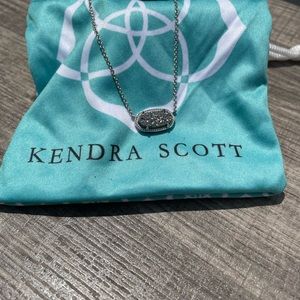 Kendra Scott necklace
